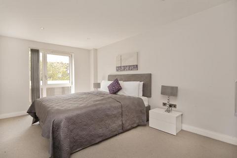 2 bedroom apartment to rent, Lough Road, Islington, London, N7