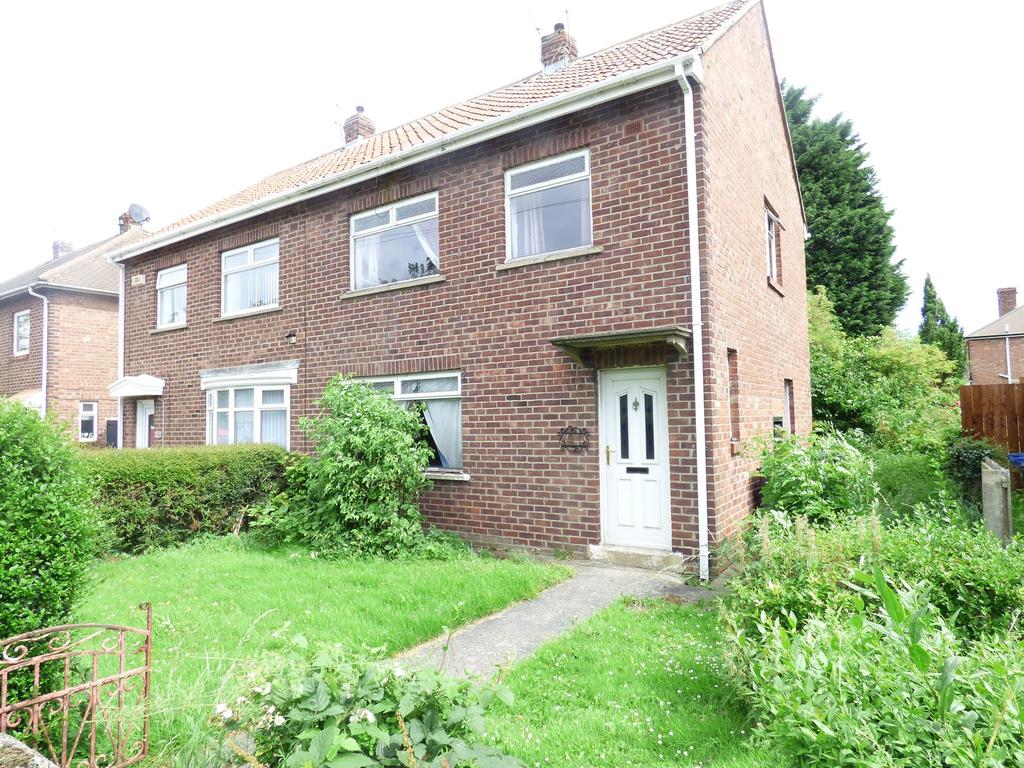 Edinburgh Road, Scotch Estate, Jarrow, Tyne and Wear, NE32 4BD 3 bed semidetached house £55,000