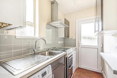 3 bedroom semi-detached house to rent, Arthray Road,  Botley,  OX2