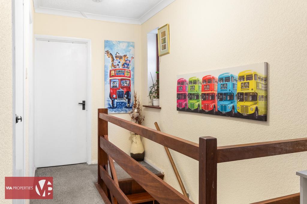 1st floor landing