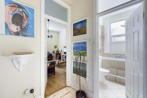 Flat 3, 13 Ashville Road, Birkenhead, CH41 8AU