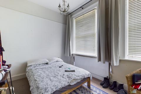 Flat 3, 13 Ashville Road, Birkenhead, CH41 8AU