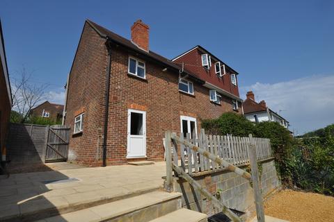 4 bedroom semi-detached house to rent - Southway
