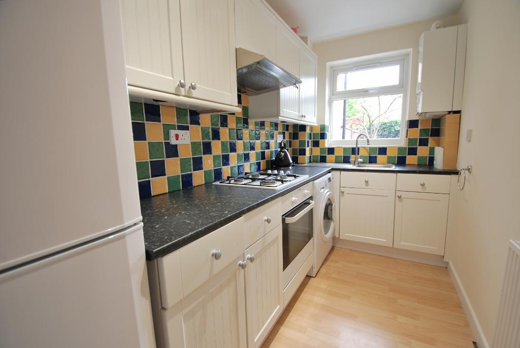 Modern Fitted Kitchen