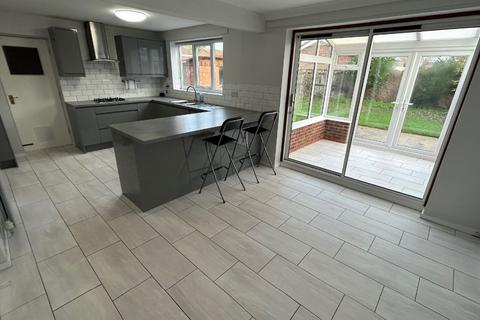 undefined, Thistledown Drive, Featherstone, WV10