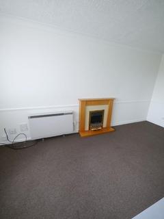 2 bedroom flat to rent, Thorntree Court, Forest Hall