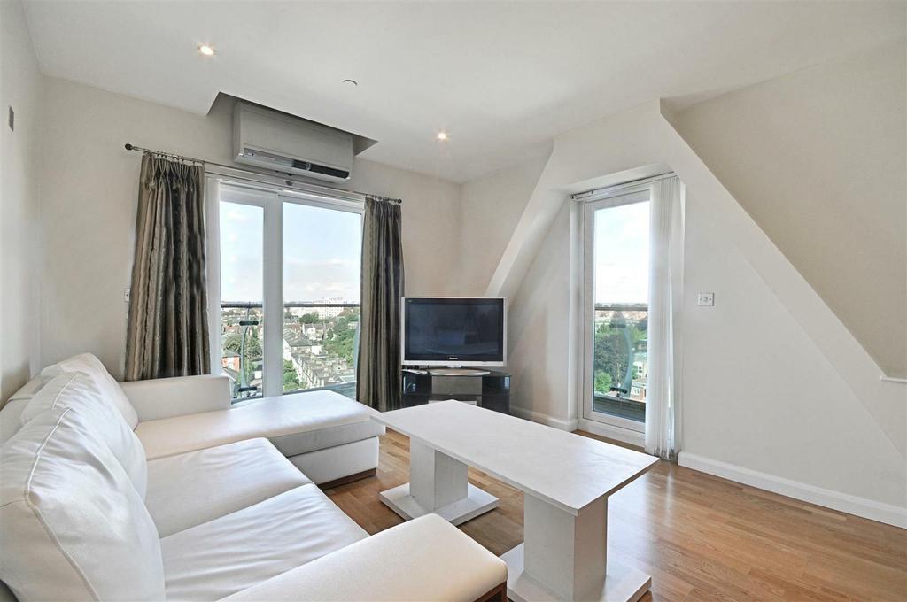 Cavalier House, Uxbridge Road, Ealing 1 bed apartment £1,500 pcm (£
