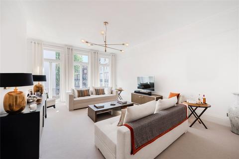 4 bedroom apartment to rent, Kensington Court Mansions, Kensington Court, London, W8