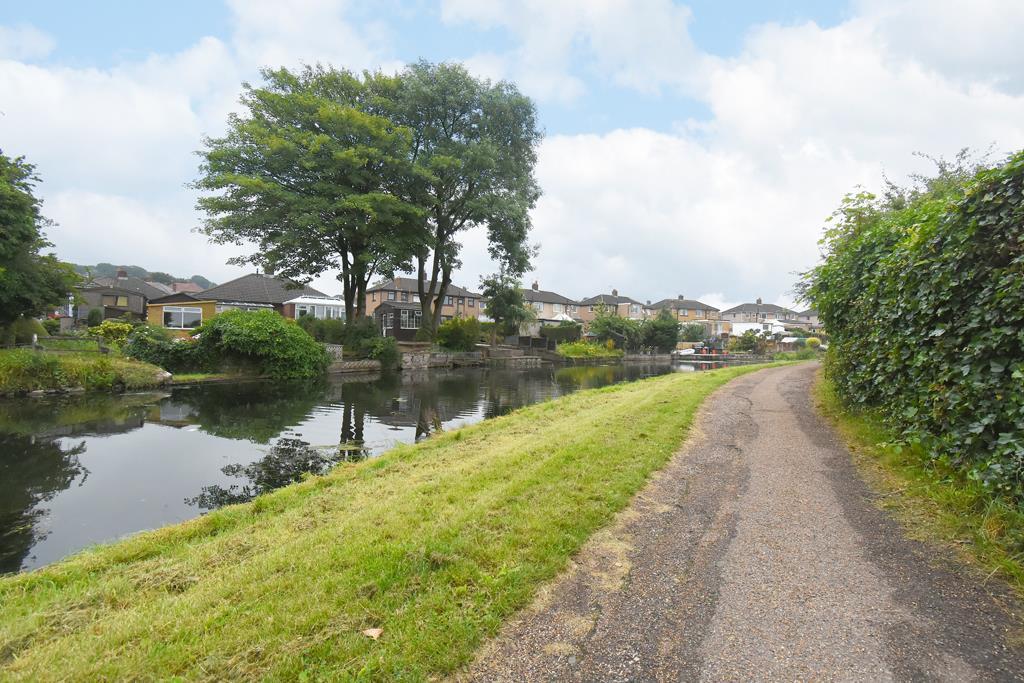Kentmere Drive, Blackburn 3 bed semidetached house £195,000