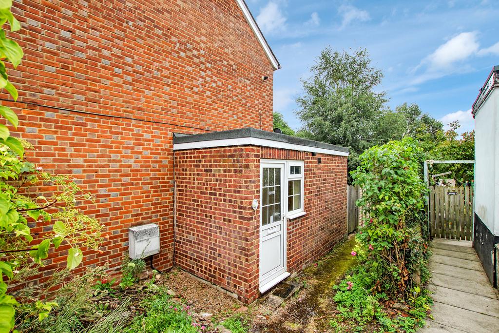 Chapel Street, East Malling, West Malling ME19 2 bed end of terrace