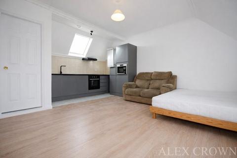 undefined, Ordnance Road, Enfield
