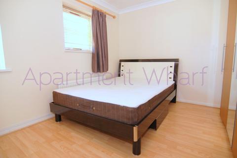 1 bedroom in a flat share to rent - Ironmongers Place    (Canary Wharf), London, E14
