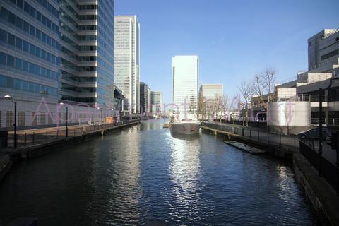 undefined, Ironmongers Place    (Canary Wharf), London, E14