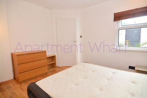 1 bedroom in a flat share to rent - Edwin Street    (Canning town), London, E16