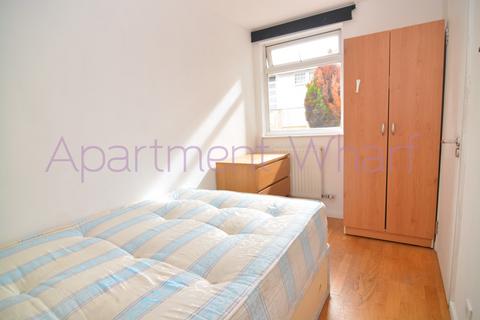 1 bedroom in a flat share to rent, Room F  Edwin Street    (Canning town), London, E16