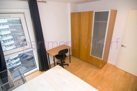 1 bedroom in a flat share to rent, Tequila Wharf  Commercial Road    (Limehouse), London, E14