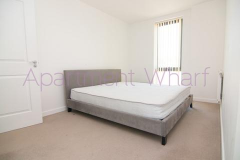 1 bedroom in a flat share to rent, Bovet Court  Harford Street    (Stepney Green), London, E1