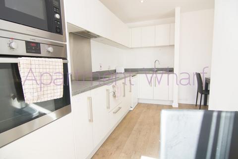1 bedroom in a flat share to rent, Bovet Court  Harford Street    (Stepney Green), London, E1
