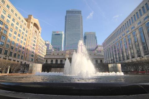 1 bedroom in a flat share to rent, Block Wharf  Cuba street    (Canary Wharf), London, E14