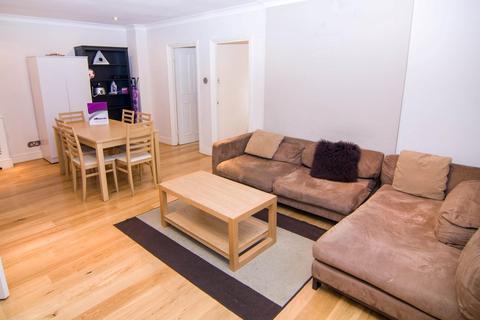 2 bedroom flat to rent, Princeton Street, London, WC1R