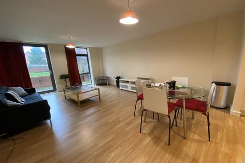 2 bedroom apartment to rent, Greenslade House, Beeston, NG9 1GB