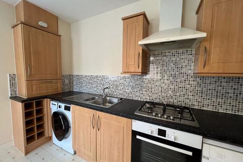 2 bedroom apartment to rent, Shepherds Walk, Bristol