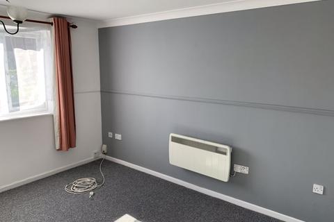 2 bedroom flat to rent, Great Meadow Road, Bristol