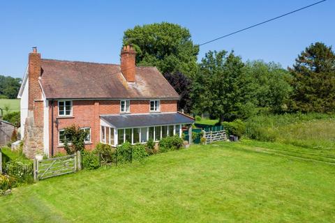 4 bedroom cottage for sale - Monkland Common, Herefordshire, HR6 9DD