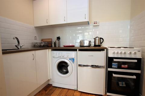1 bedroom flat to rent - Bryson Road, Polwarth, Edinburgh, EH11