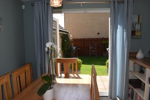 24 Garside Drive, Halifax, HX2 8AN