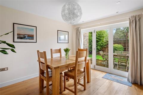 5 bedroom link detached house for sale, Long Row Close, Saffron Walden, Essex, CB11