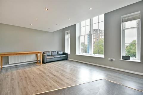 3 bedroom flat to rent, Shepperton Road, Islington, N1