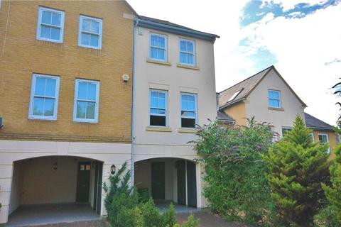 3 bedroom terraced house to rent, Wraysbury Gardens, Staines-upon-Thames, Surrey, TW18