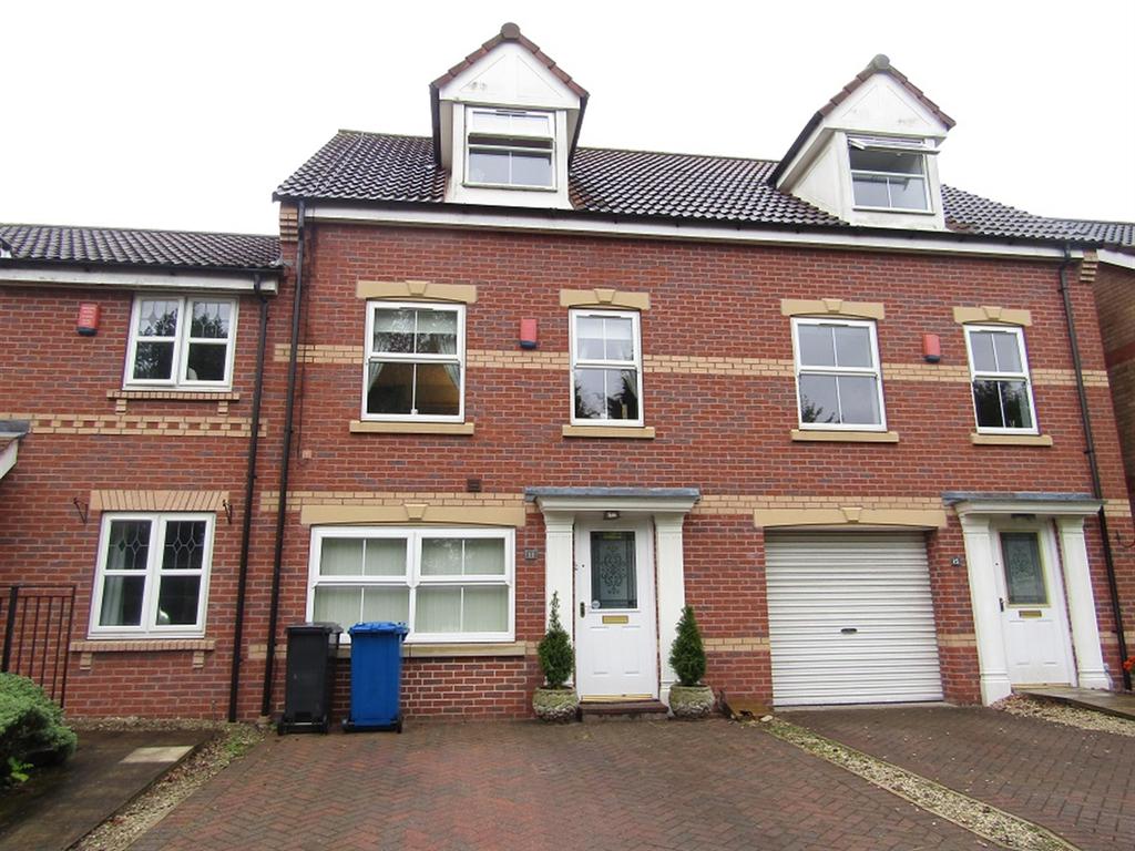 Ling Drive, Gainsborough, DN21 1GT 4 bed semidetached house £140,000