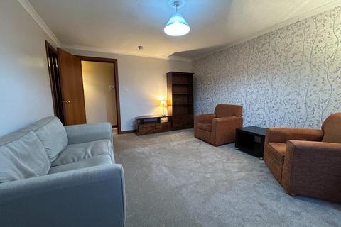 2 bedroom flat to rent, Julian Court, Kelvinside, Glasgow, G12