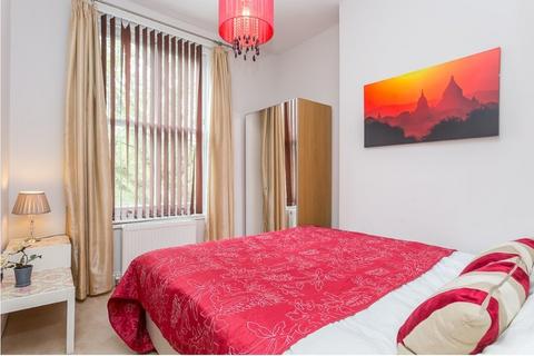 2 bedroom flat to rent, Hammersmith Grove, Hammersmith W6