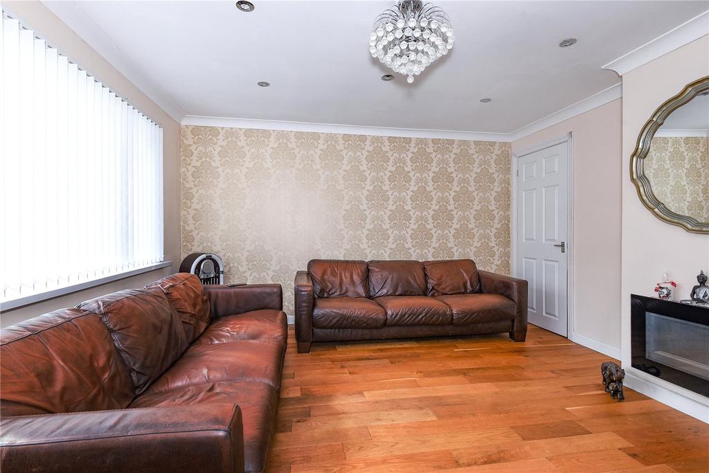 Westfield Road, Chandler's Ford, Eastleigh, Hampshire, SO53 3 bed semi
