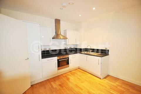 1 bedroom apartment to rent, Axminster Road, London N7