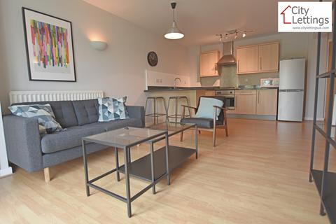 2 bedroom apartment to rent, Portland Square , Arboretum