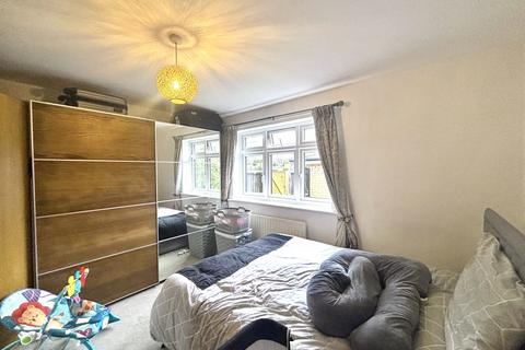undefined, Morello Gardens, Stevenage Road