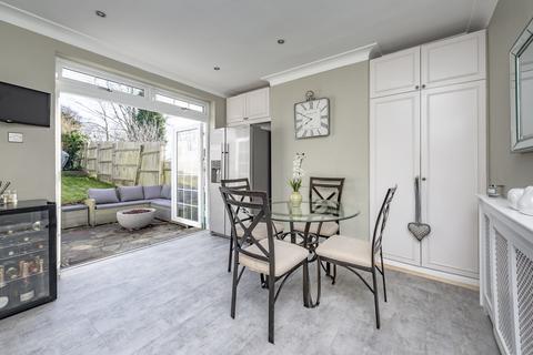 20 Richmond Road, Coulsdon, CR5 2PG