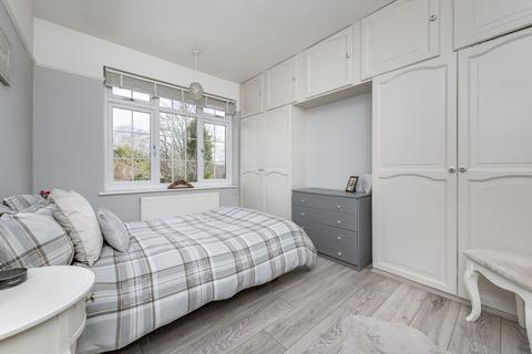 20 Richmond Road, Coulsdon, CR5 2PG