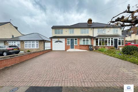 5 bedroom semi-detached house for sale, Stanley Drive, Leicester LE5