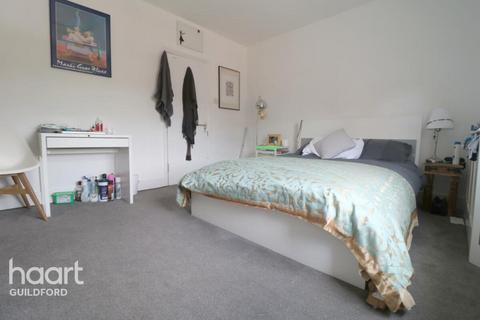 1 bedroom in a house share to rent, George Road, Guildford