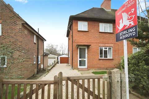 4 bedroom semi-detached house to rent, Hillcrest Road, Guildford, Surrey, GU2