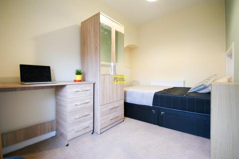 3 bedroom flat to rent, Bristol Road, Birmingham B29