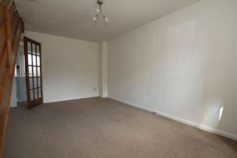 2 bedroom terraced house to rent, Somergate Road, Cheltenham GL51