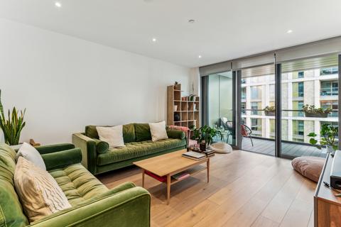 2 bedroom flat to rent, Huntington House, 11 Palmer Road, London