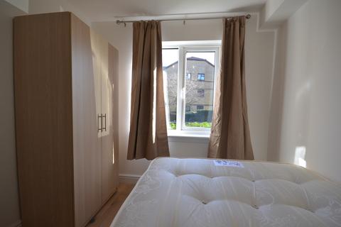 undefined, Sterling Gardens , London , SE14