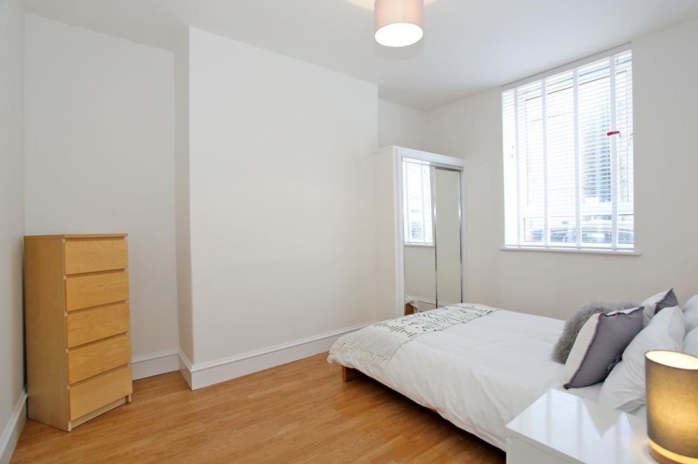 10 lamond − bed 1 (3)